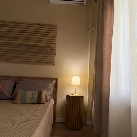 Kloenki Apartment Golem (Tirana)